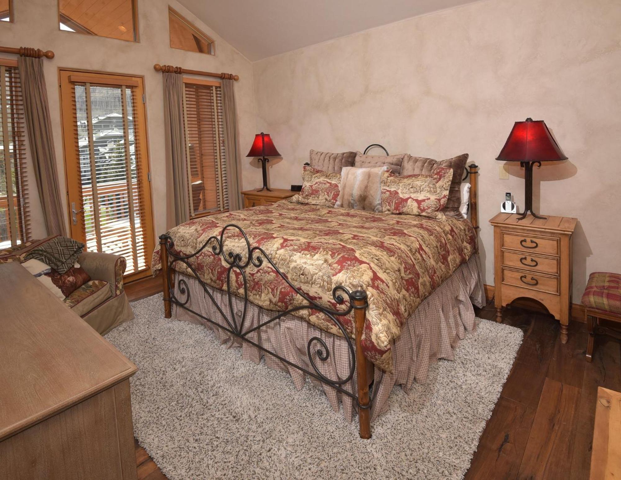 אבון Elkhorn Lodge מראה חיצוני תמונה